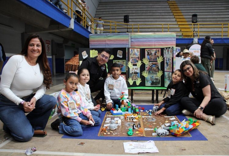 CEN-CINAI hace historia con su primera participación en el Festival Nacional de Robótica
