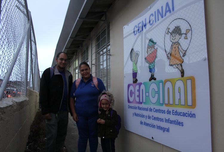 Estudiantes del Colegio Nocturno de Cartago cuentan con nuevo servicio de CEN-CINAI